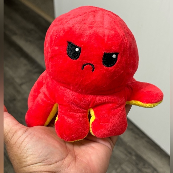 Other - Mini octopus! Plushie Face Change